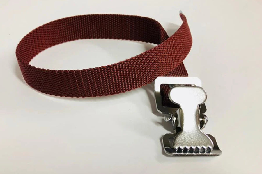 Manners Stilts - Toe Strap with Lock Buckle