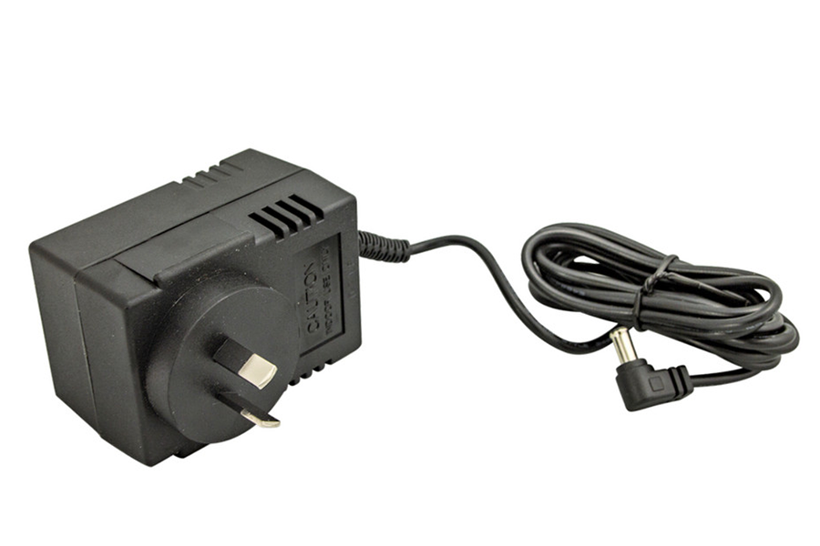 Makita BMR103B AC Adapter